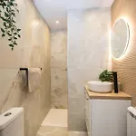Jungle Jacuzzi Prive Evasion En Amoureux * 칸느