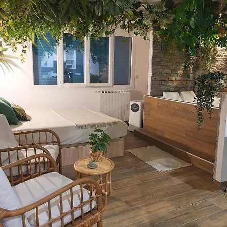 Διαμέρισμα Jungle Jacuzzi Prive Evasion En Amoureux *